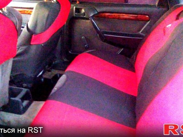 Черный Опель Вектра, объемом двигателя 2 л и пробегом 160 тыс. км за 1550 $, фото 7 на Automoto.ua