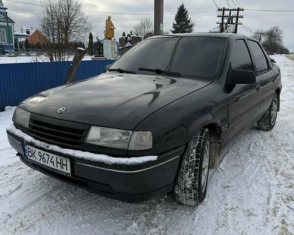 Черный Опель Вектра, объемом двигателя 2 л и пробегом 280 тыс. км за 1750 $, фото 7 на Automoto.ua