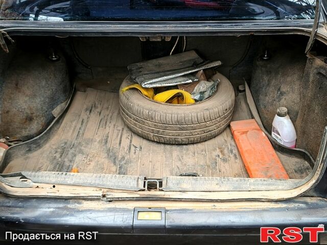 Чорний Опель Вектра, об'ємом двигуна 2 л та пробігом 0 тис. км за 1100 $, фото 4 на Automoto.ua