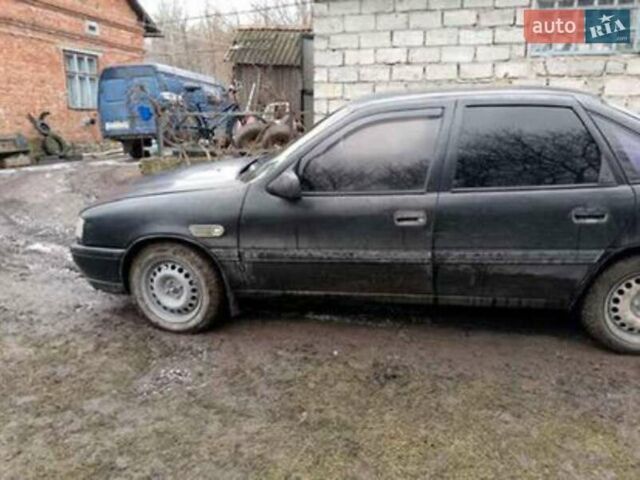 Черный Опель Вектра, объемом двигателя 1.7 л и пробегом 257 тыс. км за 1800 $, фото 14 на Automoto.ua