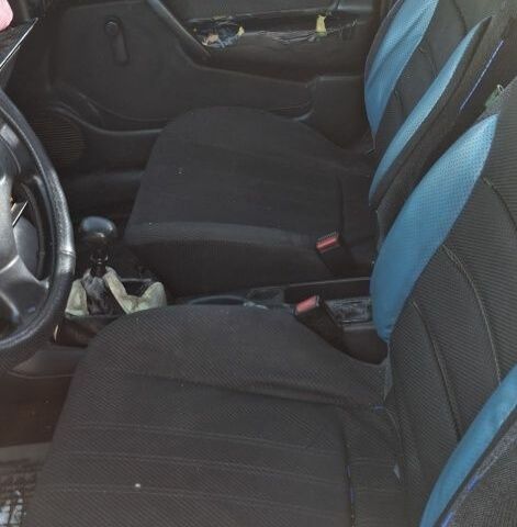 Чорний Опель Вектра, об'ємом двигуна 1.8 л та пробігом 200 тис. км за 1140 $, фото 5 на Automoto.ua