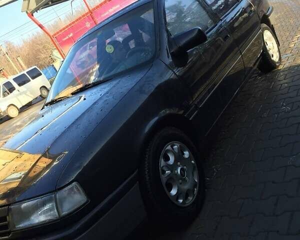 Чорний Опель Вектра, об'ємом двигуна 1.6 л та пробігом 200 тис. км за 1300 $, фото 1 на Automoto.ua