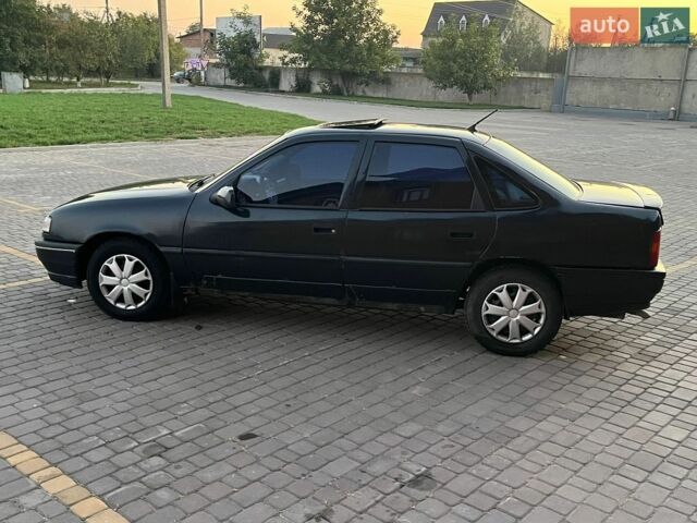 Чорний Опель Вектра, об'ємом двигуна 1.8 л та пробігом 350 тис. км за 699 $, фото 7 на Automoto.ua