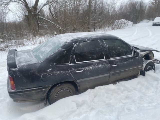 Чорний Опель Вектра, об'ємом двигуна 1.6 л та пробігом 300 тис. км за 350 $, фото 7 на Automoto.ua