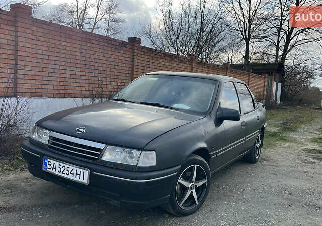 Черный Опель Вектра, объемом двигателя 1.8 л и пробегом 374 тыс. км за 1300 $, фото 1 на Automoto.ua