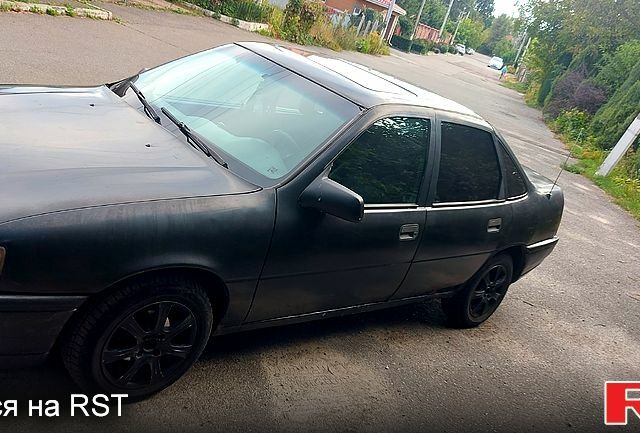 Черный Опель Вектра, объемом двигателя 2 л и пробегом 380 тыс. км за 900 $, фото 6 на Automoto.ua