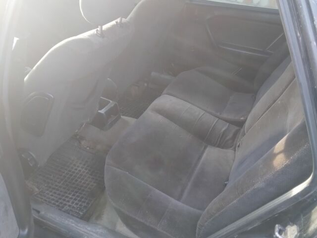 Черный Опель Вектра, объемом двигателя 2 л и пробегом 10 тыс. км за 900 $, фото 5 на Automoto.ua