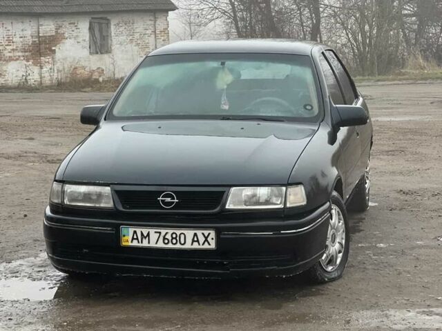 Чорний Опель Вектра, об'ємом двигуна 1.8 л та пробігом 300 тис. км за 1300 $, фото 1 на Automoto.ua