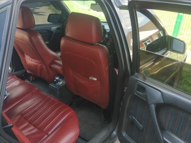 Черный Опель Вектра, объемом двигателя 1.8 л и пробегом 665 тыс. км за 1800 $, фото 10 на Automoto.ua