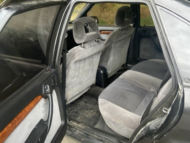 Черный Опель Вектра, объемом двигателя 2 л и пробегом 350 тыс. км за 1200 $, фото 5 на Automoto.ua