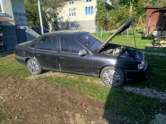 Чорний Опель Вектра, об'ємом двигуна 2 л та пробігом 250 тис. км за 1000 $, фото 5 на Automoto.ua