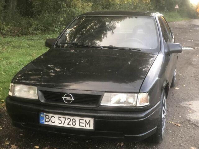 Черный Опель Вектра, объемом двигателя 2 л и пробегом 350 тыс. км за 1200 $, фото 16 на Automoto.ua