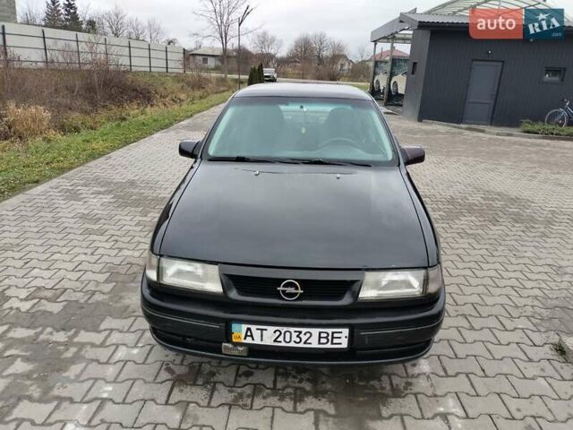 Черный Опель Вектра, объемом двигателя 1.8 л и пробегом 460 тыс. км за 1200 $, фото 10 на Automoto.ua