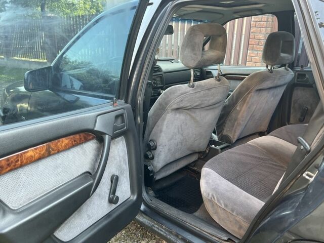 Черный Опель Вектра, объемом двигателя 2 л и пробегом 423 тыс. км за 1650 $, фото 9 на Automoto.ua