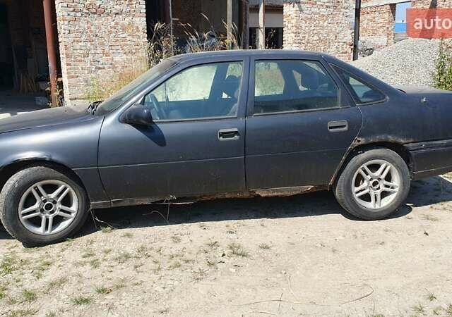 Черный Опель Вектра, объемом двигателя 1.6 л и пробегом 500 тыс. км за 750 $, фото 17 на Automoto.ua
