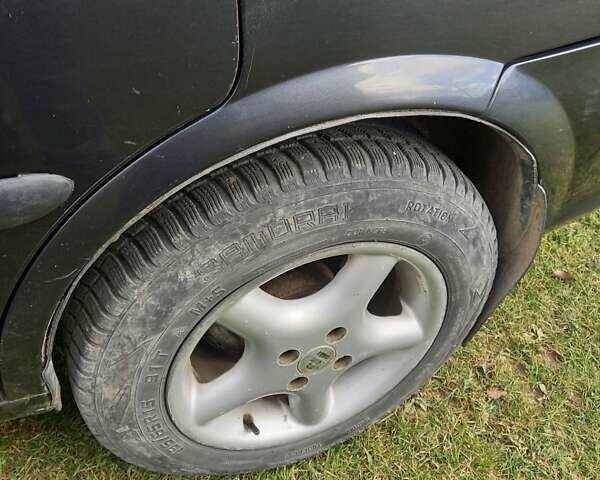 Чорний Опель Вектра, об'ємом двигуна 1.7 л та пробігом 430 тис. км за 1000 $, фото 3 на Automoto.ua