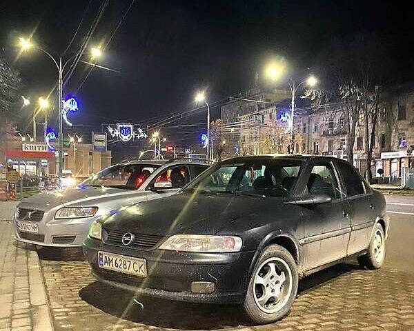 Чорний Опель Вектра, об'ємом двигуна 2 л та пробігом 410 тис. км за 1600 $, фото 1 на Automoto.ua