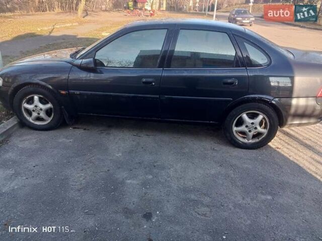 Чорний Опель Вектра, об'ємом двигуна 1.8 л та пробігом 441 тис. км за 1550 $, фото 7 на Automoto.ua