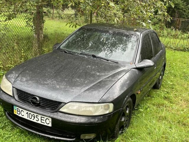 Черный Опель Вектра, объемом двигателя 2 л и пробегом 350 тыс. км за 1400 $, фото 5 на Automoto.ua
