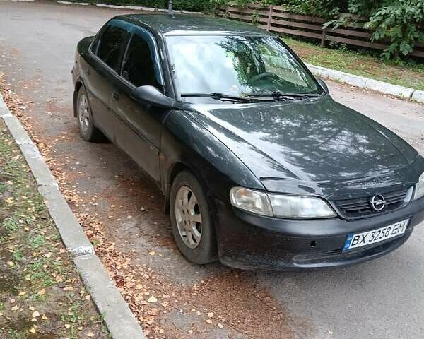 Чорний Опель Вектра, об'ємом двигуна 1.6 л та пробігом 350 тис. км за 2400 $, фото 4 на Automoto.ua