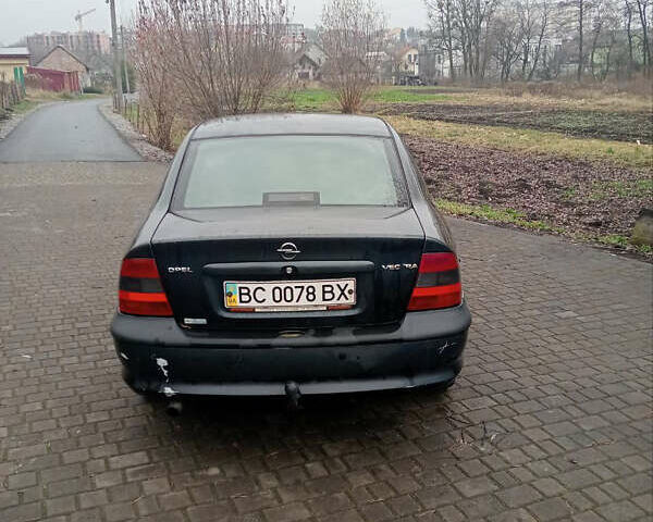 Черный Опель Вектра, объемом двигателя 1.8 л и пробегом 454 тыс. км за 1750 $, фото 3 на Automoto.ua