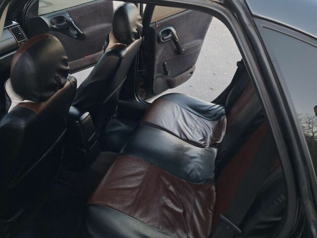 Черный Опель Вектра, объемом двигателя 1.8 л и пробегом 340 тыс. км за 2650 $, фото 11 на Automoto.ua