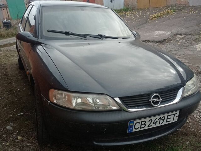Черный Опель Вектра, объемом двигателя 1.8 л и пробегом 300 тыс. км за 2800 $, фото 2 на Automoto.ua