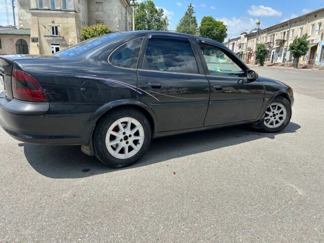 Опель Вектра 1998 в Ходорів на Automoto.ua Черный Опель Вектра, объемом двигателя 1.8 л и пробегом 186 тыс. км за 2000 $, фото 4 на Automoto.ua