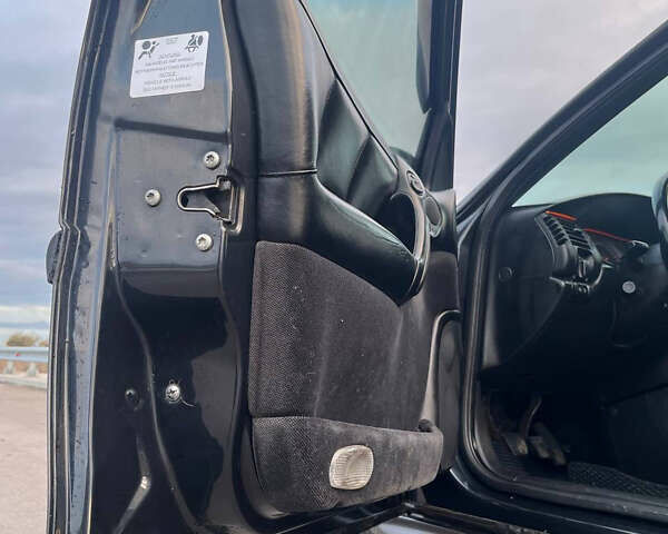Опель Вектра 1998 в Кобеляках на Automoto.ua Черный Опель Вектра, объемом двигателя 2.5 л и пробегом 303 тыс. км за 5000 $, фото 17 на Automoto.ua