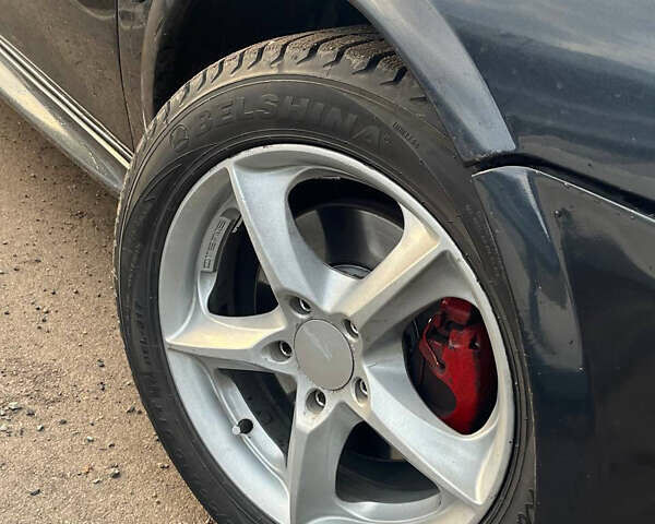 Опель Вектра 1998 в Кобеляках на Automoto.ua Черный Опель Вектра, объемом двигателя 2.5 л и пробегом 303 тыс. км за 5000 $, фото 5 на Automoto.ua