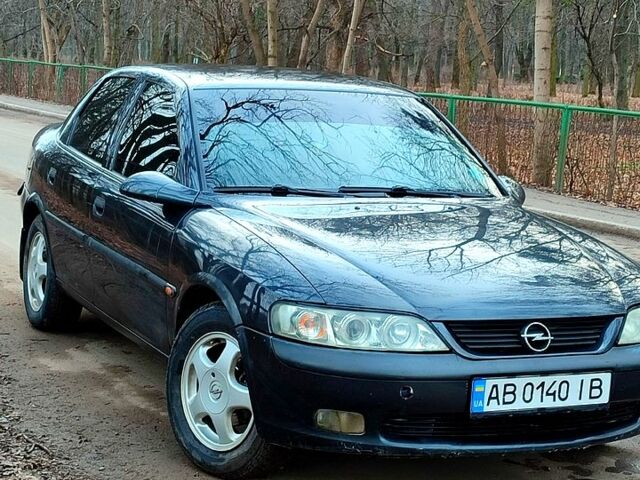 Чорний Опель Вектра, об'ємом двигуна 1.6 л та пробігом 321 тис. км за 2500 $, фото 12 на Automoto.ua