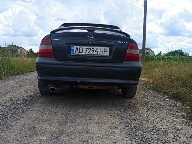 Чорний Опель Вектра, об'ємом двигуна 1.8 л та пробігом 360 тис. км за 1450 $, фото 8 на Automoto.ua