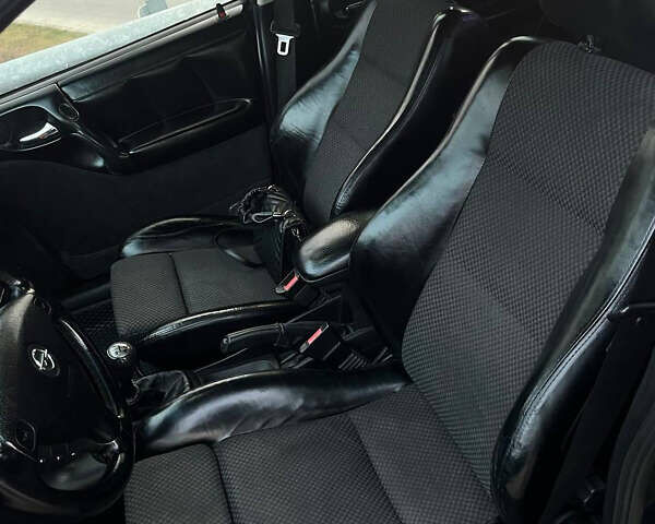 Опель Вектра 1998 в Кобеляках на Automoto.ua Черный Опель Вектра, объемом двигателя 2.5 л и пробегом 303 тыс. км за 5000 $, фото 15 на Automoto.ua