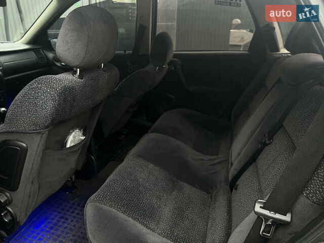 Черный Опель Вектра, объемом двигателя 1.6 л и пробегом 303 тыс. км за 2300 $, фото 9 на Automoto.ua