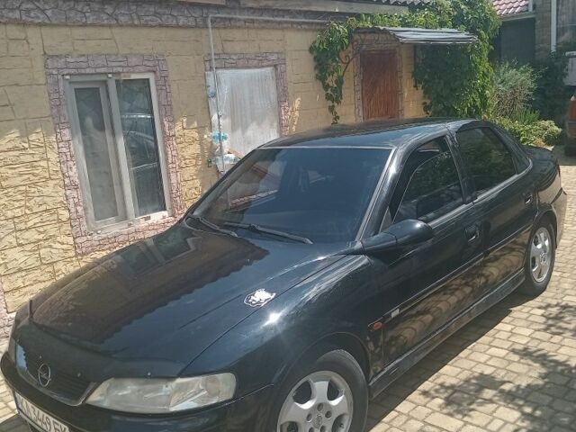 Чорний Опель Вектра, об'ємом двигуна 1.6 л та пробігом 430 тис. км за 2950 $, фото 14 на Automoto.ua