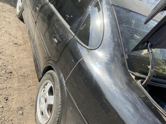 Чорний Опель Вектра, об'ємом двигуна 2 л та пробігом 2 тис. км за 2500 $, фото 1 на Automoto.ua