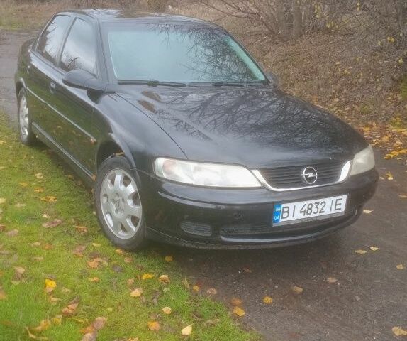 Опель Вектра 1999 в Миргороде на Automoto.ua Черный Опель Вектра, объемом двигателя 1.8 л и пробегом 243 тыс. км за 3568 $, фото 2 на Automoto.ua