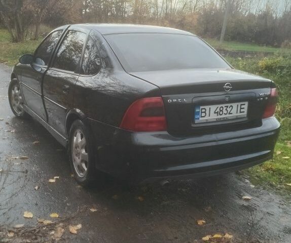 Опель Вектра 1999 в Миргороде на Automoto.ua Черный Опель Вектра, объемом двигателя 1.8 л и пробегом 243 тыс. км за 3568 $, фото 4 на Automoto.ua
