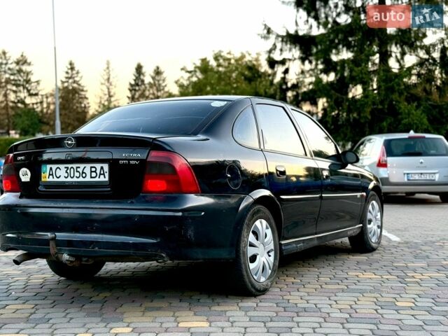 Чорний Опель Вектра, об'ємом двигуна 2 л та пробігом 330 тис. км за 1800 $, фото 8 на Automoto.ua