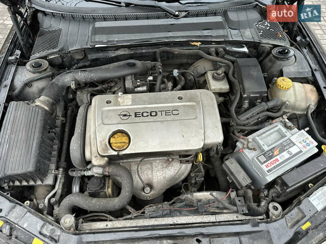 Черный Опель Вектра, объемом двигателя 1.6 л и пробегом 273 тыс. км за 2600 $, фото 10 на Automoto.ua