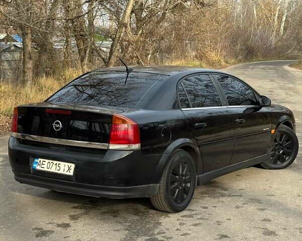 Черный Опель Вектра, объемом двигателя 2.2 л и пробегом 300 тыс. км за 3250 $, фото 9 на Automoto.ua