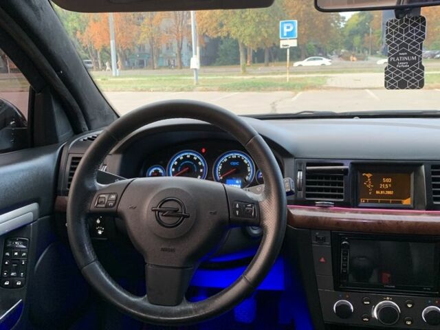 Черный Опель Вектра, объемом двигателя 2.2 л и пробегом 450 тыс. км за 4500 $, фото 8 на Automoto.ua