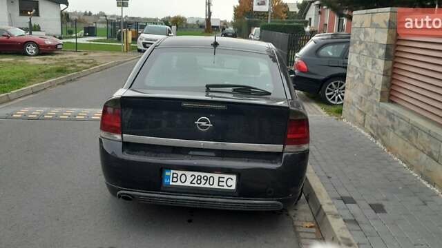 Черный Опель Вектра, объемом двигателя 2.2 л и пробегом 340 тыс. км за 3500 $, фото 4 на Automoto.ua