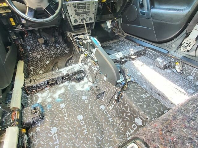 Черный Опель Вектра, объемом двигателя 2.2 л и пробегом 330 тыс. км за 5800 $, фото 20 на Automoto.ua