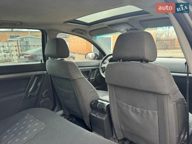 Черный Опель Вектра, объемом двигателя 2.17 л и пробегом 225 тыс. км за 3800 $, фото 29 на Automoto.ua