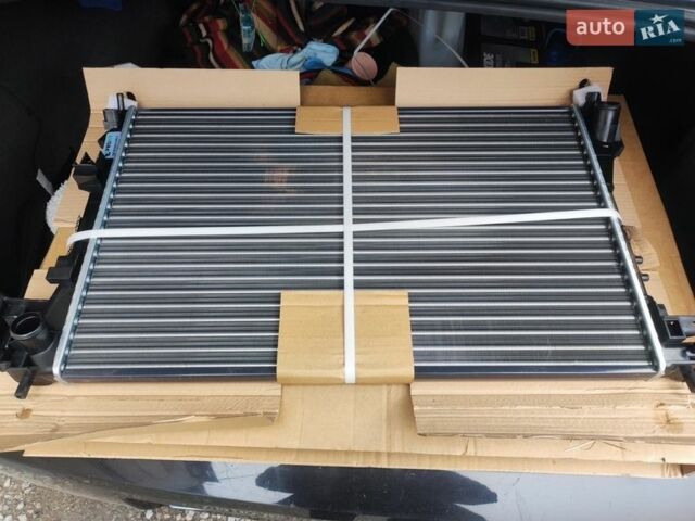 Чорний Опель Вектра, об'ємом двигуна 2.2 л та пробігом 335 тис. км за 5900 $, фото 53 на Automoto.ua