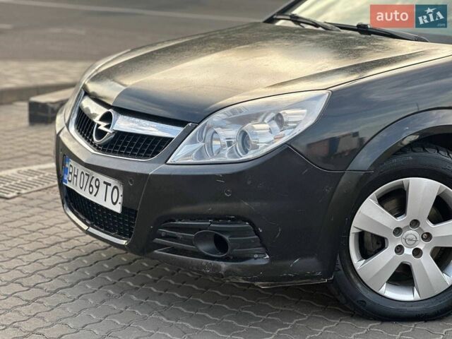 Чорний Опель Вектра, об'ємом двигуна 2.2 л та пробігом 400 тис. км за 2500 $, фото 1 на Automoto.ua