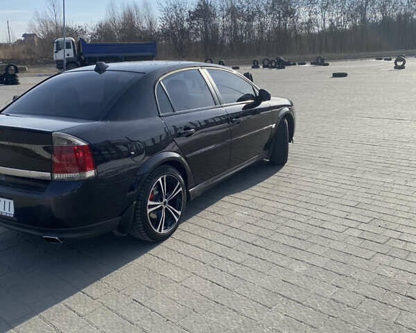 Черный Опель Вектра, объемом двигателя 2.2 л и пробегом 372 тыс. км за 4350 $, фото 3 на Automoto.ua