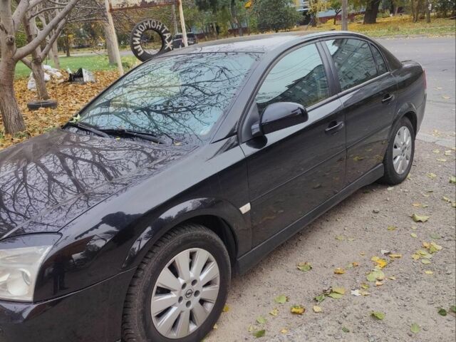 Черный Опель Вектра, объемом двигателя 3.2 л и пробегом 372 тыс. км за 4000 $, фото 2 на Automoto.ua