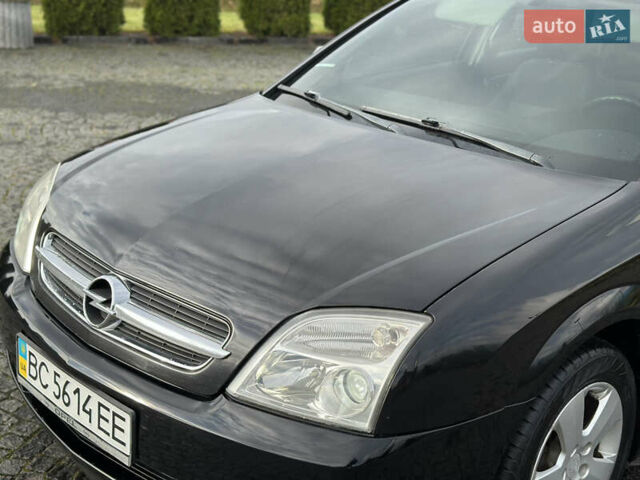 Черный Опель Вектра, объемом двигателя 1.8 л и пробегом 320 тыс. км за 2999 $, фото 15 на Automoto.ua